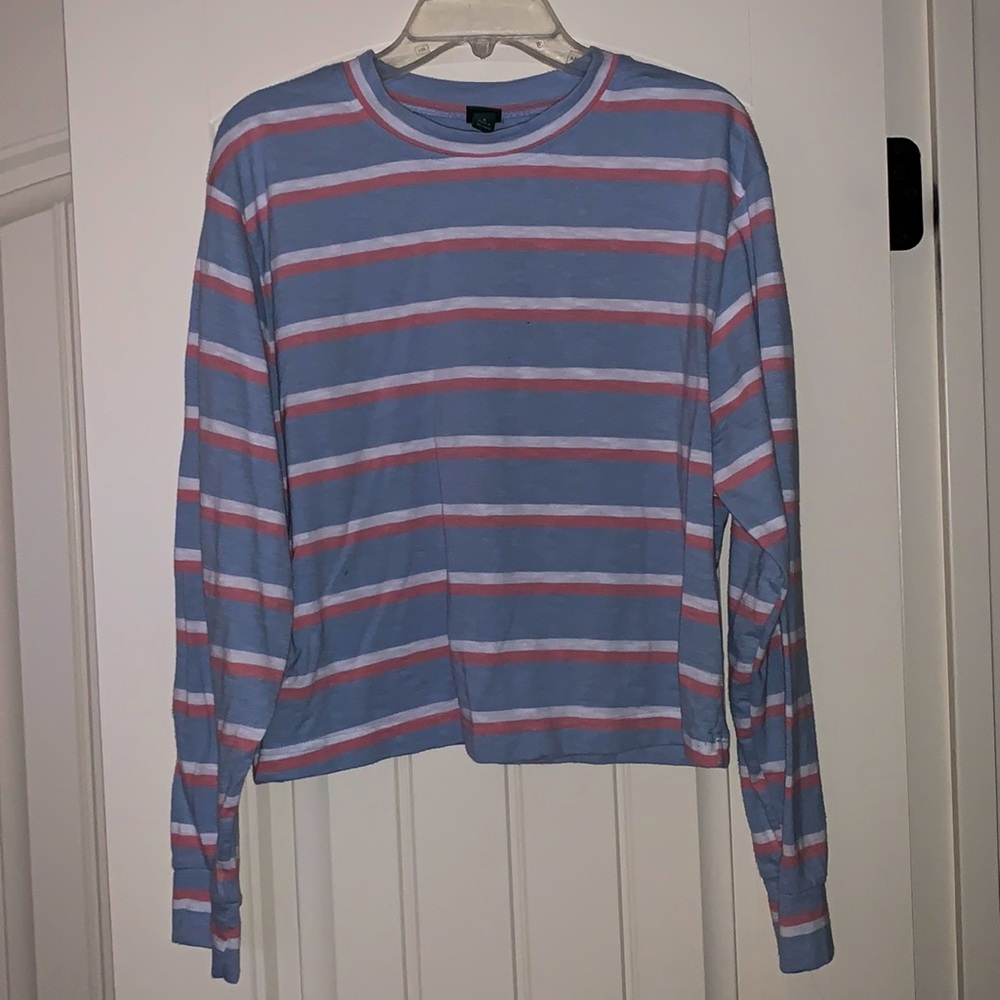 Wild Fable crop long sleeve, pink blue and white